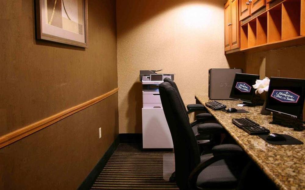 Hampton Inn & Suites By Hilton Manchester Bedford Εξωτερικό φωτογραφία