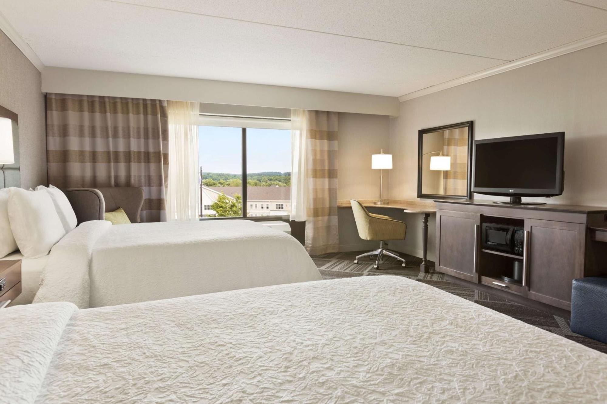 Hampton Inn & Suites By Hilton Manchester Bedford Εξωτερικό φωτογραφία