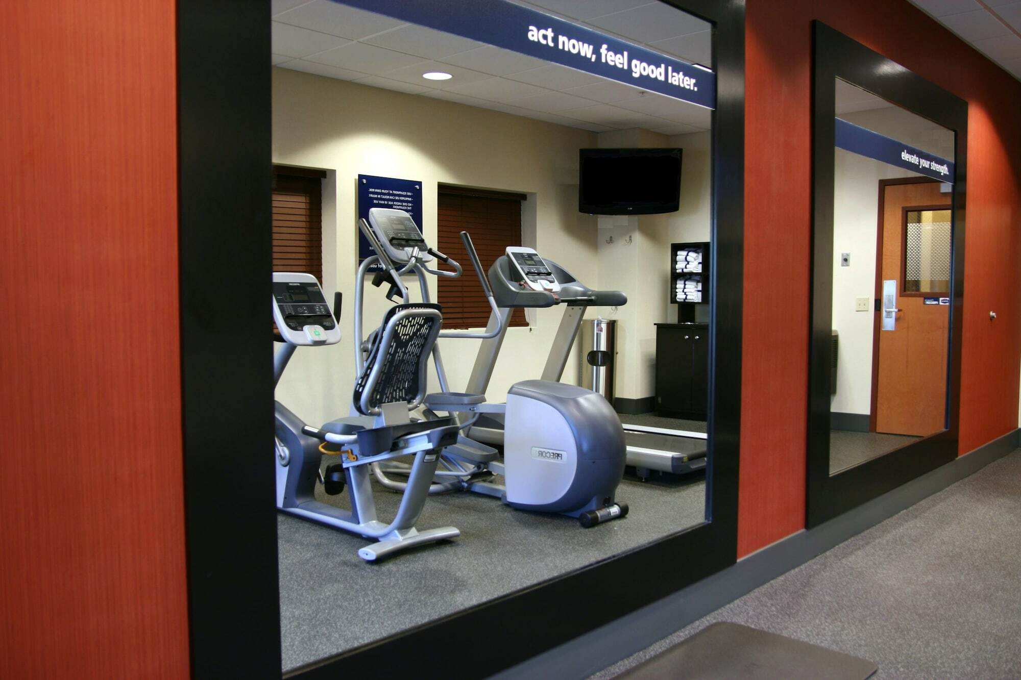 Hampton Inn & Suites By Hilton Manchester Bedford Εξωτερικό φωτογραφία